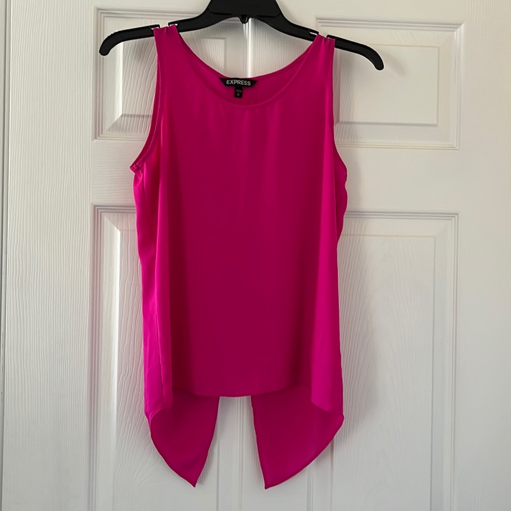 Express pink split back tank